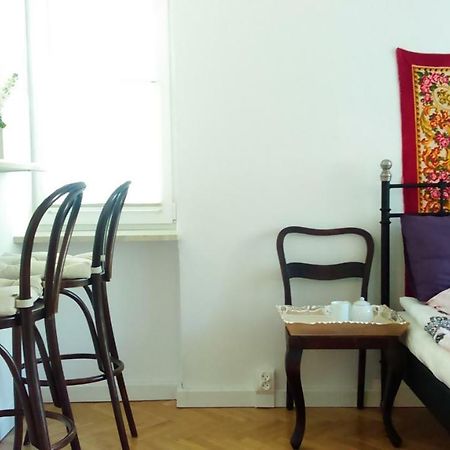 Apartament Pod Rozowa Swinka Daire Varşova Dış mekan fotoğraf